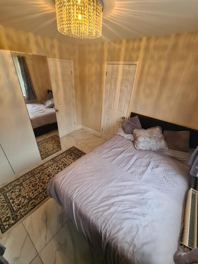 Shaz,S House Διαμέρισμα Cowley  Εξωτερικό φωτογραφία