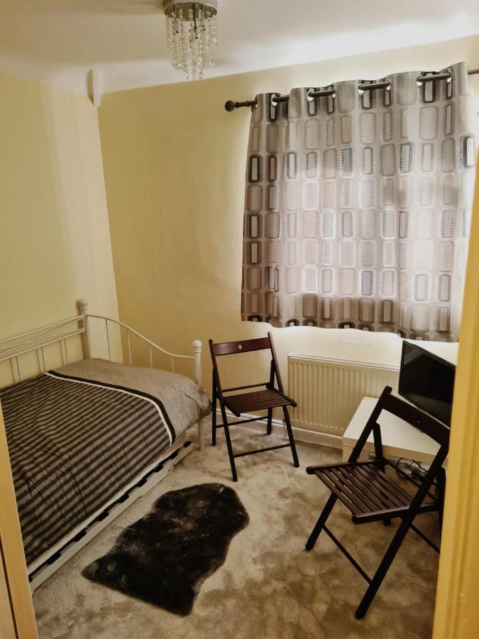 Shaz,S House Διαμέρισμα Cowley  Εξωτερικό φωτογραφία